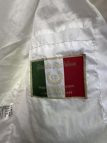 salvar modelleri: Dəyərindən Qat-Qat ucuz Ağ rəngli quilted kişi gödəkçəsi - Model — 2
