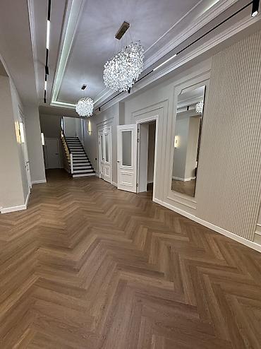 Продажа коттеджей и домов: Продается двухуровневый дом с качественным дизайнерским ремонтом — 3