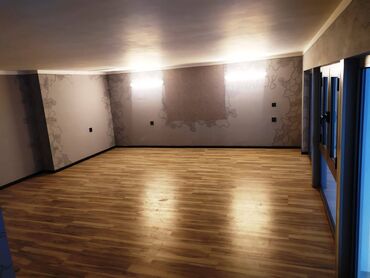 Digər kommersiya daşınmaz əmlakı: Nərimanov rayonu 2 mərtəbəli,sahəsi 100 kv/m olan, 2 otağlı obyekt — 4