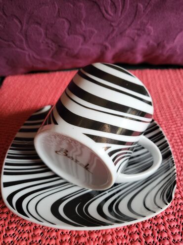 Kuhinjski setovi: Solje nove za dvoje iz 2000te. za kafu,caj. Komada. 2 — 8