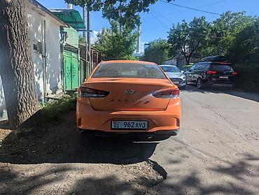 срочно саната: Hyundai Sonata: 2019 г., Автомат, Газ — 3