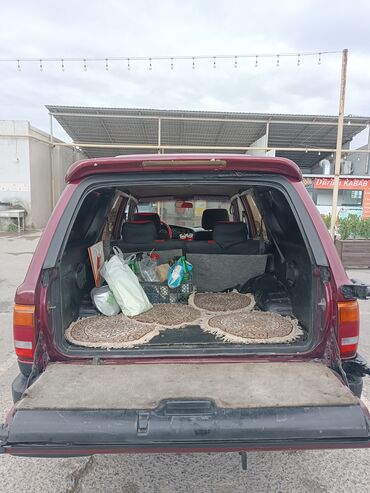 Toyota: Toyota Hilux Surf: 3 l | 1994 il Ofrouder/SUV — 9