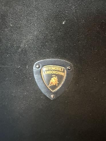 foto çanta: ASUS x Automobili Lamborghini noutbuk çantası - Model: ASUS “Rock — 7
