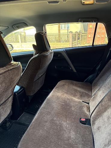 Toyota: Toyota RAV4: 2018 г., 2.5 л, Автомат, Бензин, Внедорожник — 6