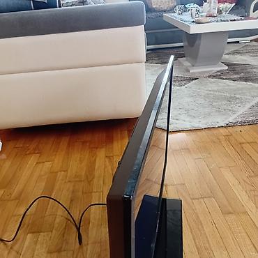 Televizori: FOX LED TV sa daljinskim upravljačem ima crtu na ekranu na levoj — 6