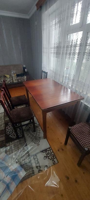 balta: Ağac yemək masası və 4 ədəd stul dəsti. - Material: tam ağac (taxta) — 2