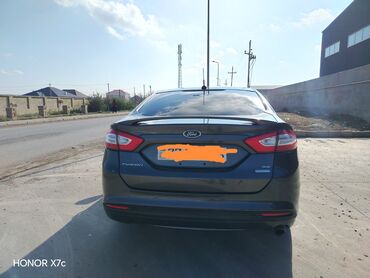 Ford: Ford Fusion: 1.5 l | 2015 il 30000 km Sedan — 4