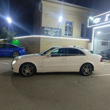 Mercedes-Benz: Mercedes-Benz E-Class: 2.2 l | 2006 il Sedan — 8