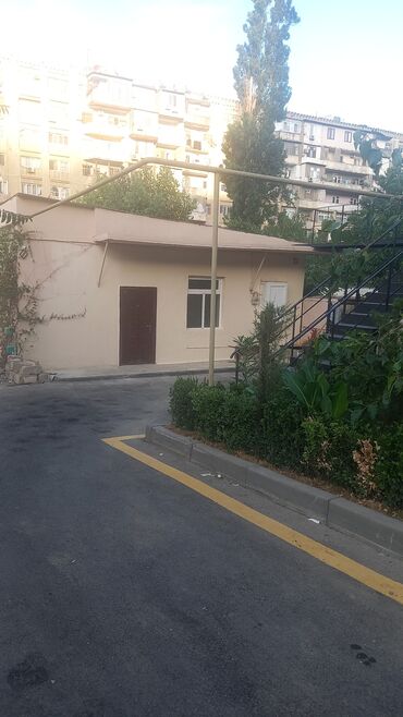 квартира баку аренда: Yeni yasamal .bolmart arxasi.Ayri heyet