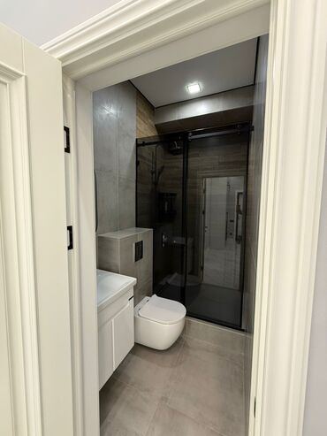 Долгосрочная аренда квартир: 2 комнаты, Риэлтор, Без подселения, С мебелью полностью at lalafo.kg — 11 Долгосрочная аренда квартир: 2 комнаты, Риэлтор, Без подселения, С мебелью полностью — 11