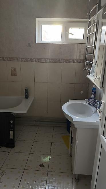 Аренда домов: 140 м², 6 комнат, Кок-Жар мкр — 9