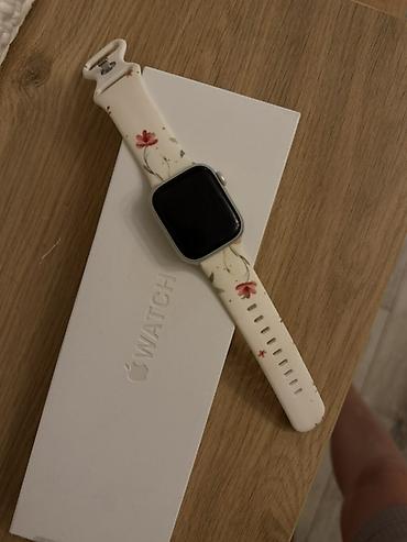 Apple Watch: Apple Watch Series 8, 41 мм, алюминий - Лёгкий корпус 32 г — 3