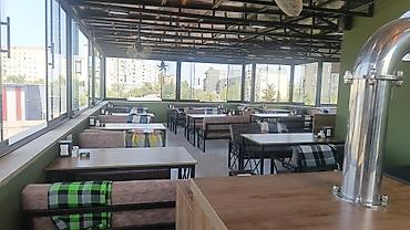otelde is: Ofisiant tələb olunur, Restoran, Gündəlik ödəniş, 18-29 yaş, 1-2 illik təcrübə — 3