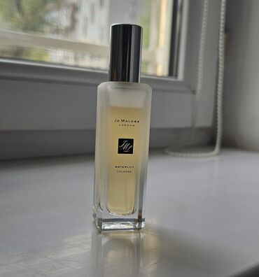 парфюмерия для женщин: Привезли из Европы в подарок. К сожалению не мой аромат. Оригинал