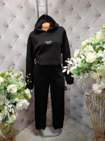 Gornji i donji deo: Jednobojni, bоја - Bordo — 2