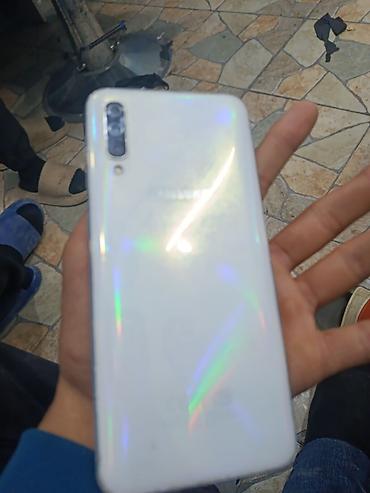 galaxy a50: Samsung Galaxy A50, rəng - Ağ, Barmaq izi — 1