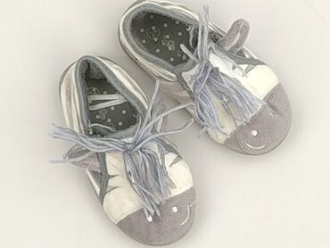 buty na jesień ccc: Кросівки 24, Б/в