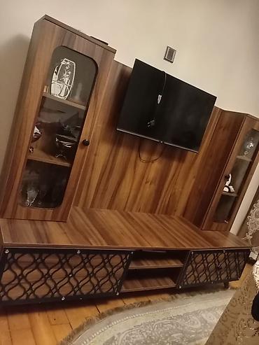 Tv stend 100 azn real alıcıya endirim olacaq ünvan Binə qes.Çinar 7776