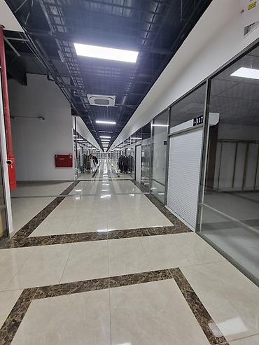 ресторан work: Продажа магазинов В торговом центре, 28 м², Свежий ремонт, Отдельный вход, 1 этаж — 2