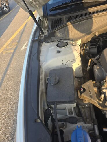 Hyundai: Hyundai Grandeur: 2019 г., 2.4 л, Бензин — 23