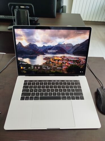 Apple MacBook: İşlənmiş Apple MacBook, 15.6 ", Intel Core i7, 1 TB, Pulsuz çatdırılma, Ödənişli çatdırılma, Rayonlara çatdırılma