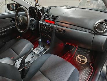 Mazda: Mazda 3 sedan - Kuzov: sedan, tünd-boz rəng - Mühərrik: benzin (detal — 5