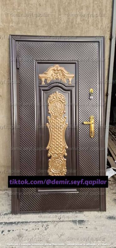 Giriş qapıları: Seyf qapılar Münasib qapılar Dəmir qapı Ev qapıları Çol qapısı -da lalafo.az — 6 Giriş qapıları: Seyf qapılar Münasib qapılar Dəmir qapı Ev qapıları Çol qapısı — 6