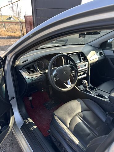 Hyundai: Hyundai Sonata: 2019 г., 2 л, Автомат, Газ, Седан — 7