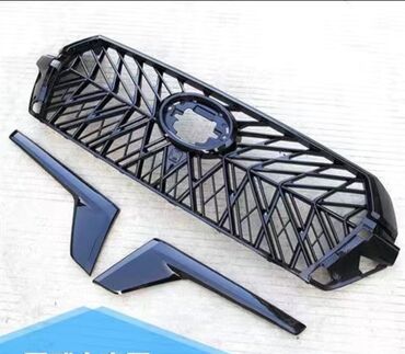 Решетки радиатора: Решетка радиатора Toyota Новый — 16