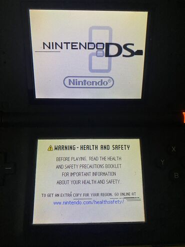 Nintendo DS & DSi: NINTENDO DS LITE в красном цвете . Стоит прошивка можете сами