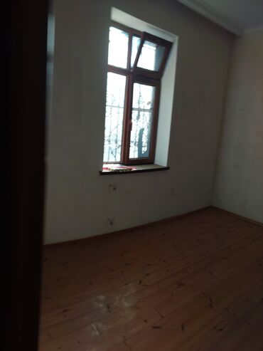 Həyət evləri və villaların satışı: Pirşağı qəs. 4 otaqlı, 140 kv. m, Kredit yoxdur, Orta təmir -da lalafo.az — 8 Həyət evləri və villaların satışı: Pirşağı qəs. 4 otaqlı, 140 kv. m, Kredit yoxdur, Orta təmir — 8