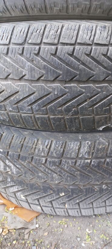 24540 r18 зима: Шиналар 235 / 55 / R 18, Кыш, Комплект, Жеңил унаалар, Goodride