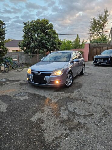 Opel: Opel Astra H – universal kuzov - Kuzov: universal (station wagon) — 2