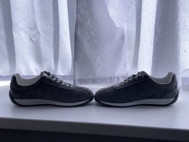 Кроссовки и спортивная обувь: Мужские кроссовки, 41, Nike, Новый, цвет - Серый — 9