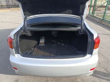 Lexus: Lexus IS: 2008 г., 2.2 л, Механика, Дизель, Седан — 3