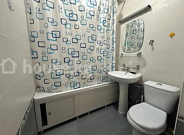 квартира на сутки за 1000: Сдам 3-комнатную квартиру (100 м²), проспект Ч. Айтматова 82/1 Серия — 10