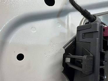 Двери и комплектующие: Дверь Передняя правая Mercedes-Benz, Новый, Оригинал — 23