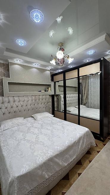 106: 4 комнаты, 82 м², 8 мкр 106 серия, 6 этаж — 1