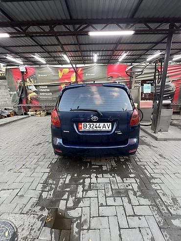 Toyota: Toyota Corolla Verso: 2003 г., 1.8 л, Механика, Бензин, Минивэн — 8