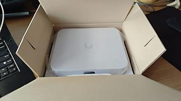 raspberry pi: Ubiquiti UniFi Cloud Gateway Ultra (UCG‑Ultra) Ключевые возможности — 1
