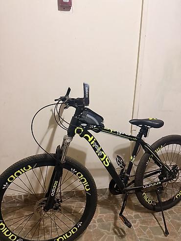 Dağ velosipedi – 26” təkərli, alüminium tipli karkaslı model. Qara lalafo.az -da Dağ velosipedi – 26” təkərli, alüminium tipli karkaslı model. Qara