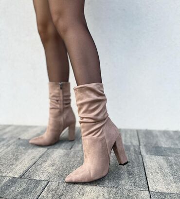 Čizme: STREČ ČIZIMA 🔥eko -koza ➡️mekana i lagana ➡️štikla 10cm Cena4300rsd — 7