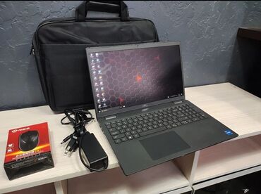 компьютерная мышь: Ноутбук, Dell, 16 ГБ ОЭТ, Intel Core i5, 15.6 ", Жумуш, окуу үчүн, эс тутум SSD