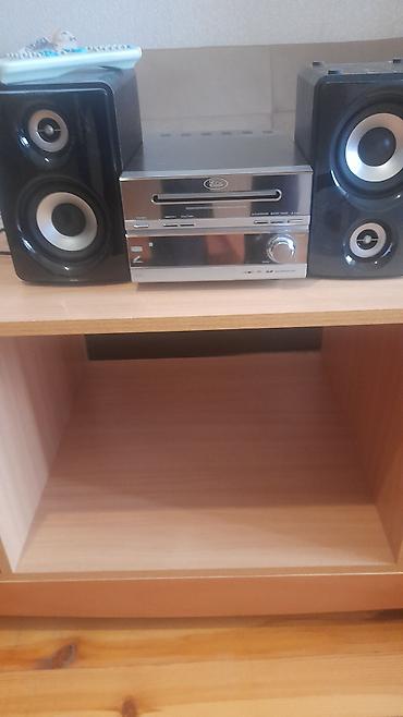 fm network: Elite F71 mini musiqi sistemi Xüsusiyyətlər: - Mərkəzi blok + 2 ədəd — 2