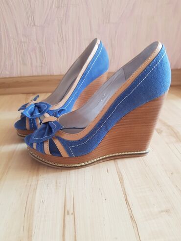 секонд обувь: Туфли 36, цвет - Голубой