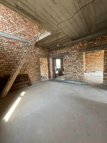 Продажа домов: Дом, 260 м², 6 комнат, Риэлтор, ПСО (под самоотделку) — 4