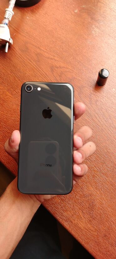 irşad telecom iphone 11 pro max 256 gb: IPhone 8, 64 GB, Qara, Barmaq izi