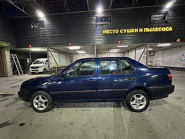 work cr kai: Volkswagen Vento: 1997 г., 1.8 л, Механика, Бензин, Седан — 2