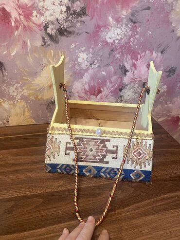 Xonçalar: Hediyyelikbayramlik taxta qutu — 3