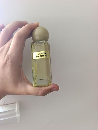 lacoste canta: Qadın ətirləri – 2 ədəd 1) Lanvin “Marry Me” - Flakon: şəffaf şüşə — 1